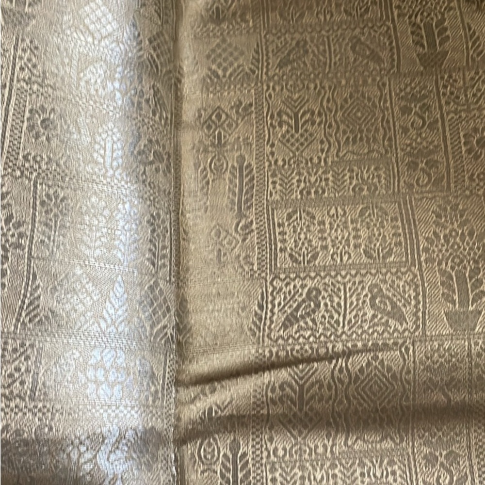 Saree - Picture 2 of 10
